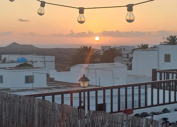 Sunset House